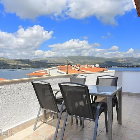 Apartment Bagaric Trogir